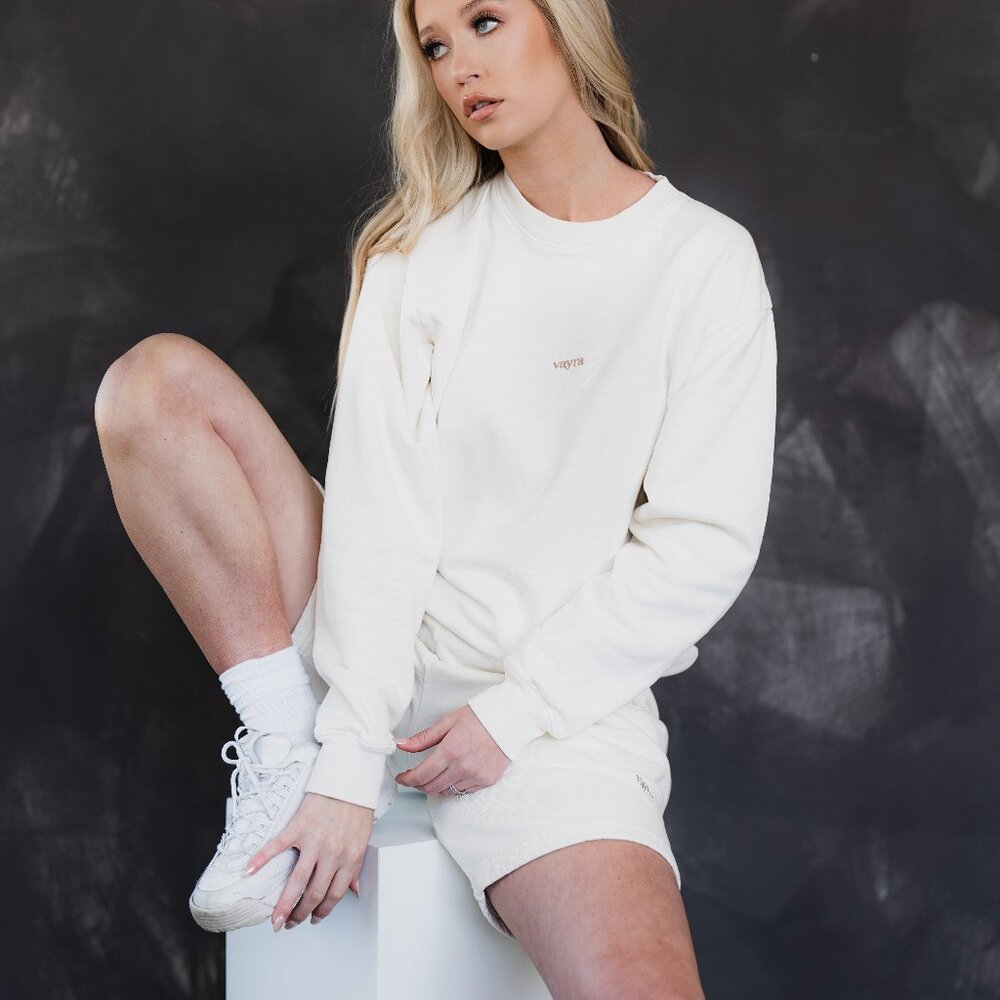 Unisex Classic Crewneck